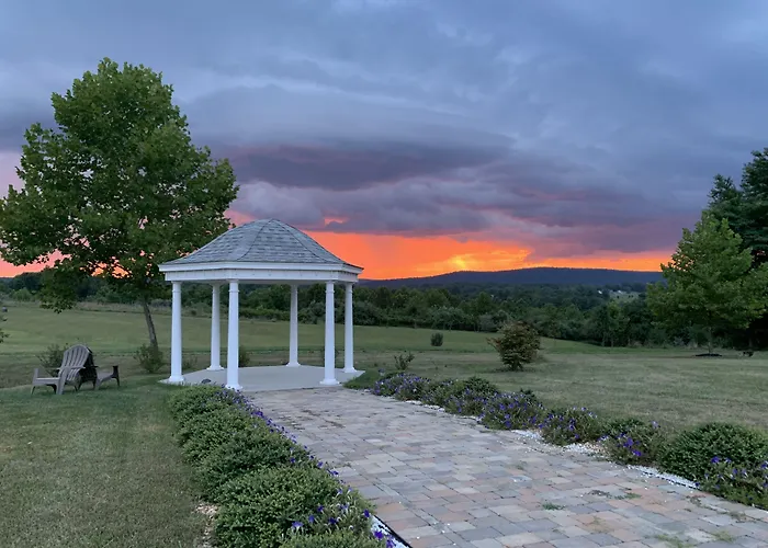 Loudoun Valley Manor B&B
